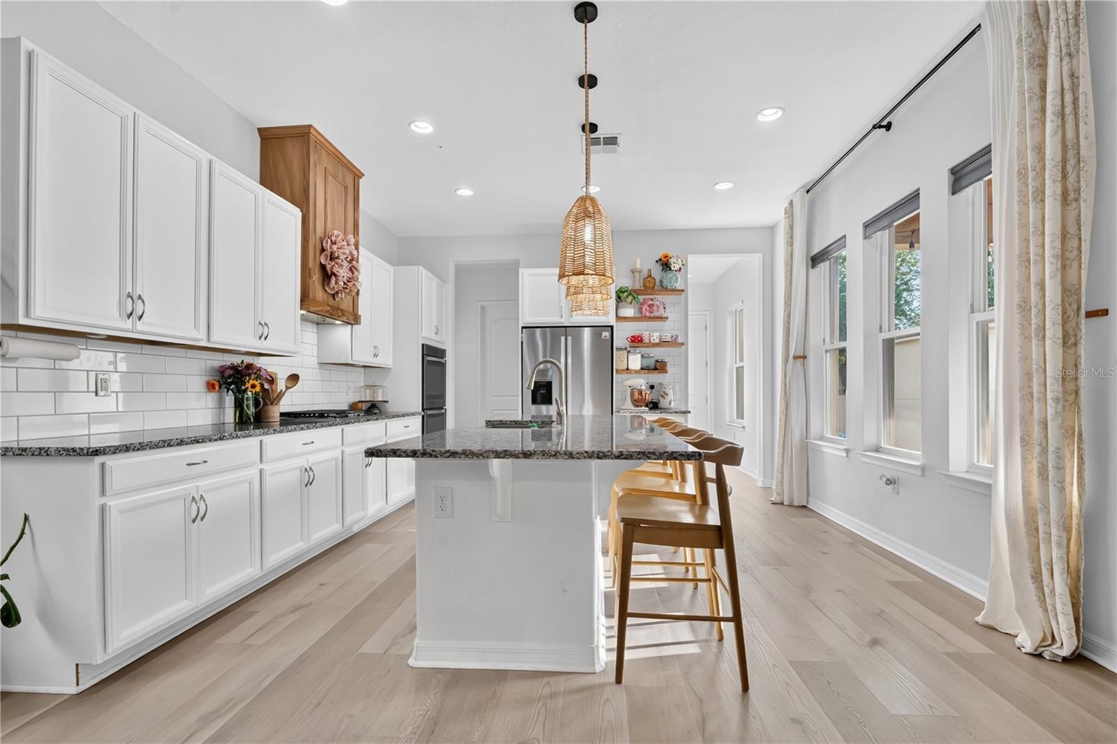 Gourmet Kitchen with Eating Space