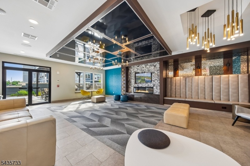 Resident Lounge