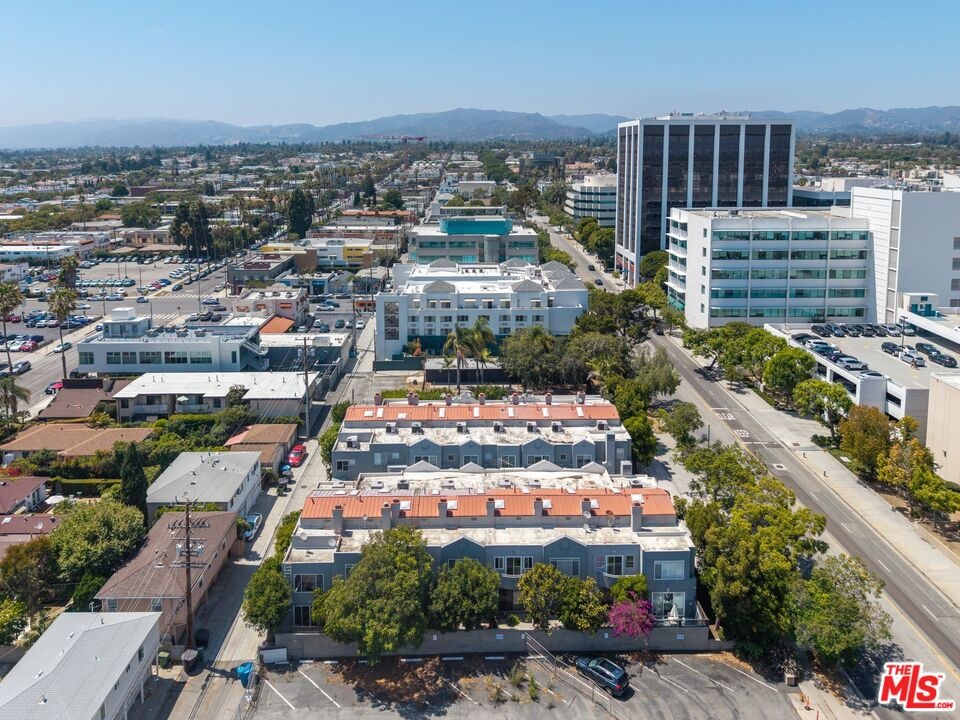Aerial view showing the rear e