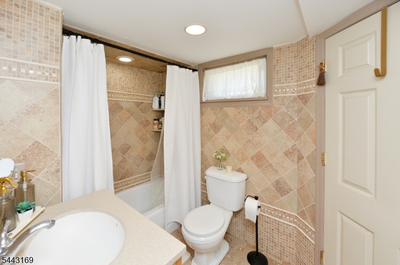 Full Bath