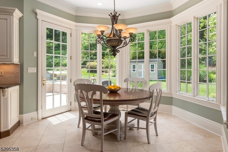 Breakfast Nook