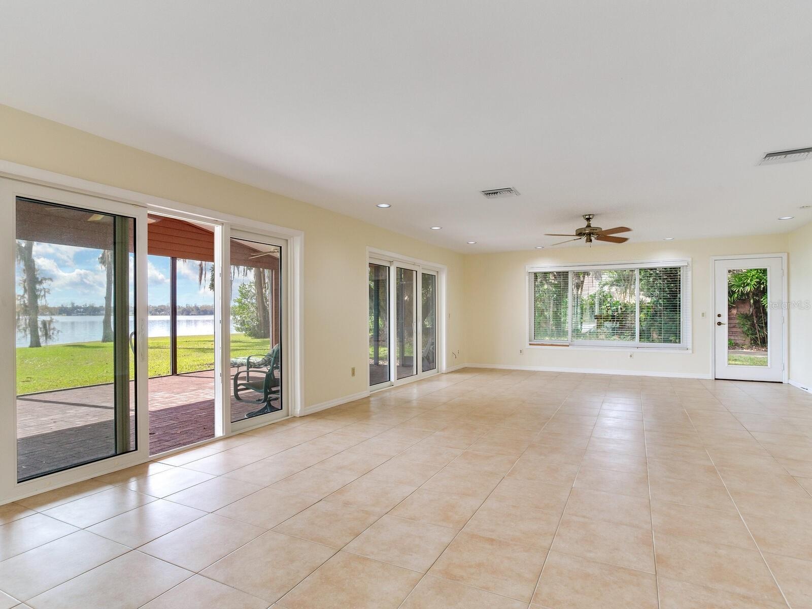Living Space / Views of Lake