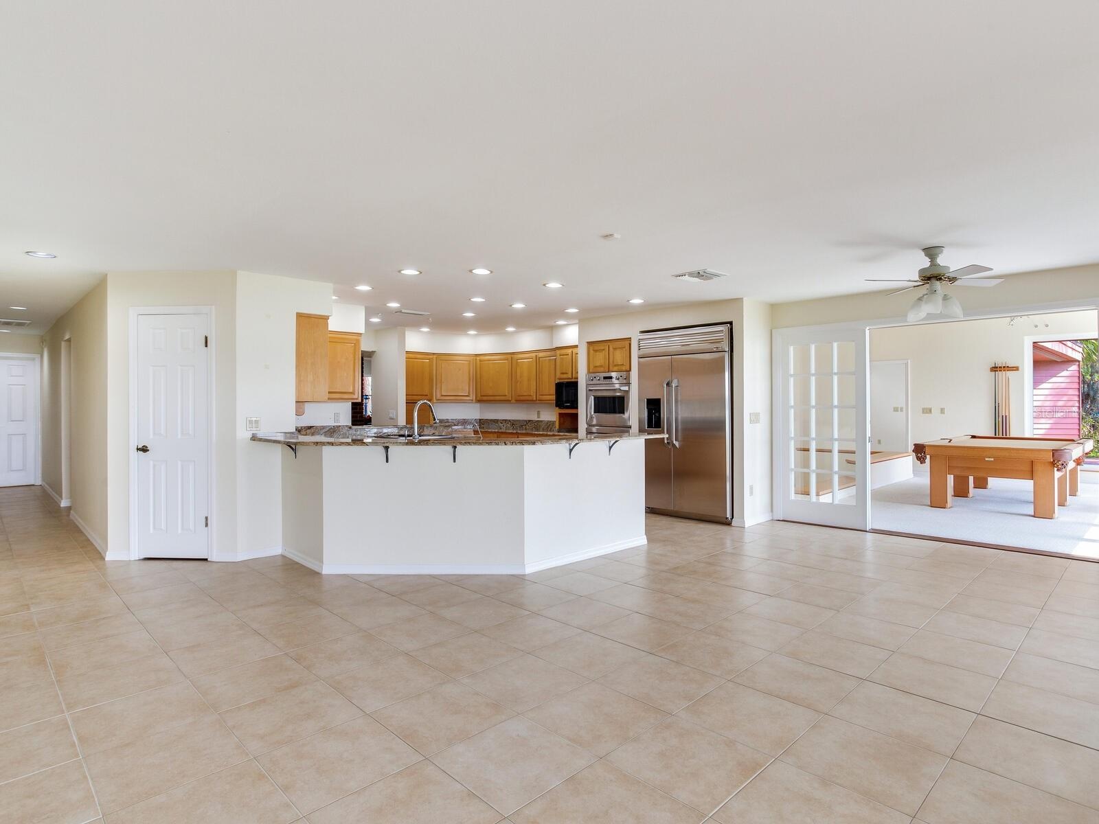 Kitchen / Living