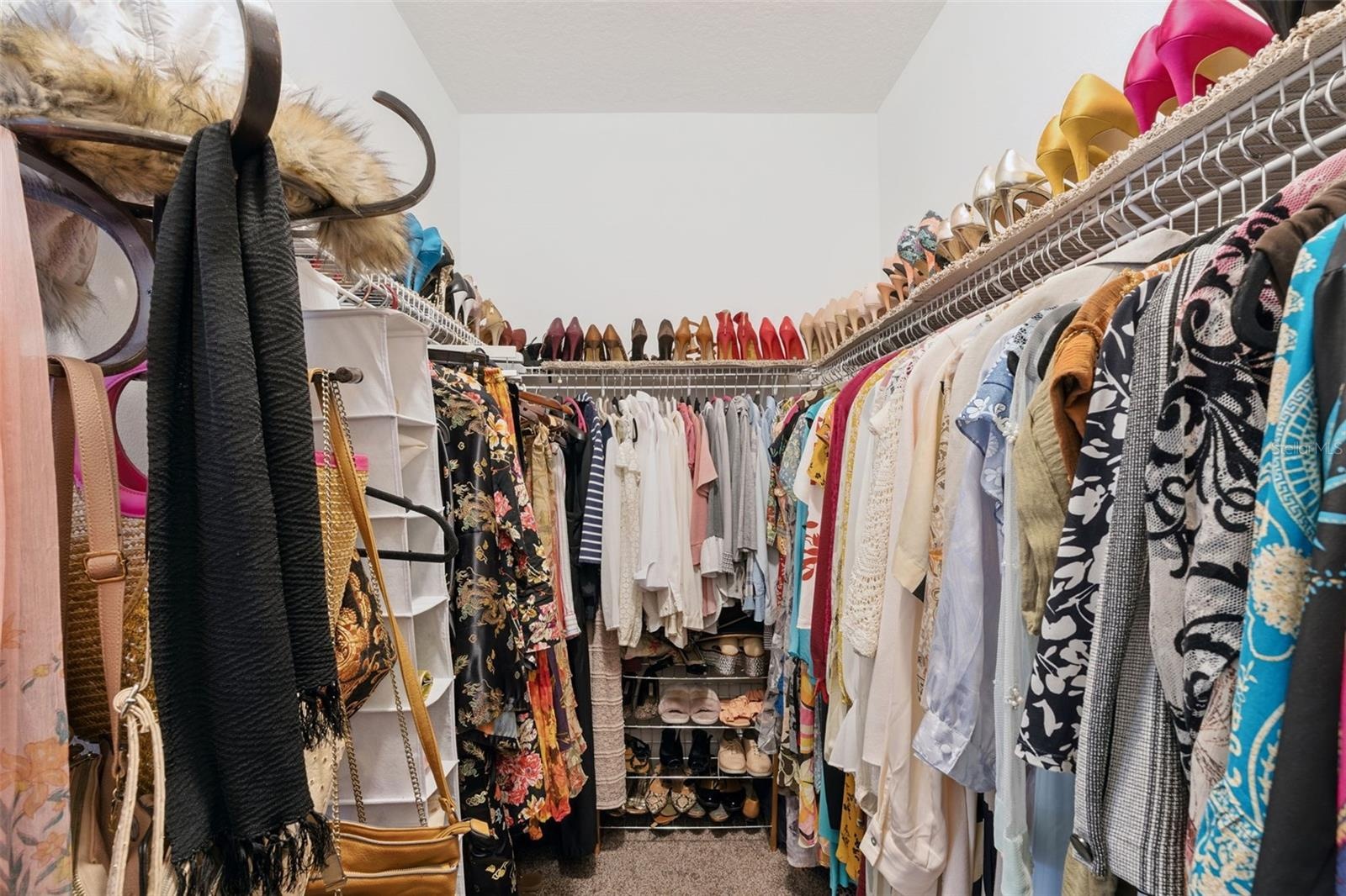 Master Walk In Closet