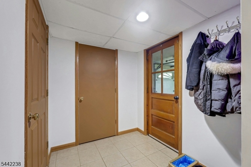 garage to ground level