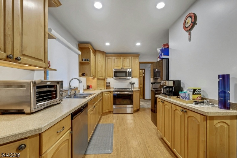 Large Kitchen