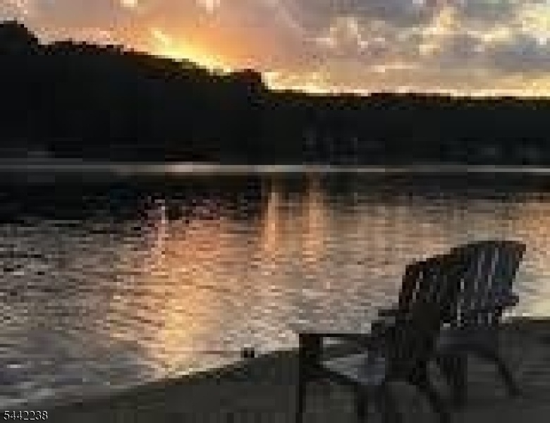 High Crest Lake