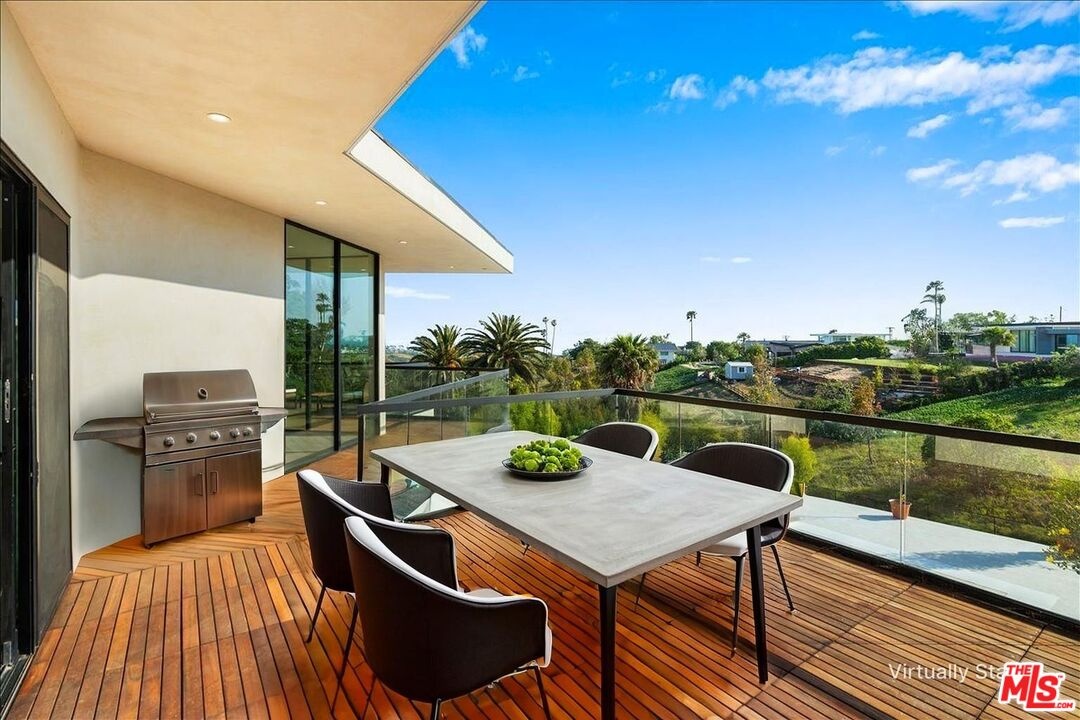 Virtually Staged Dining Deck