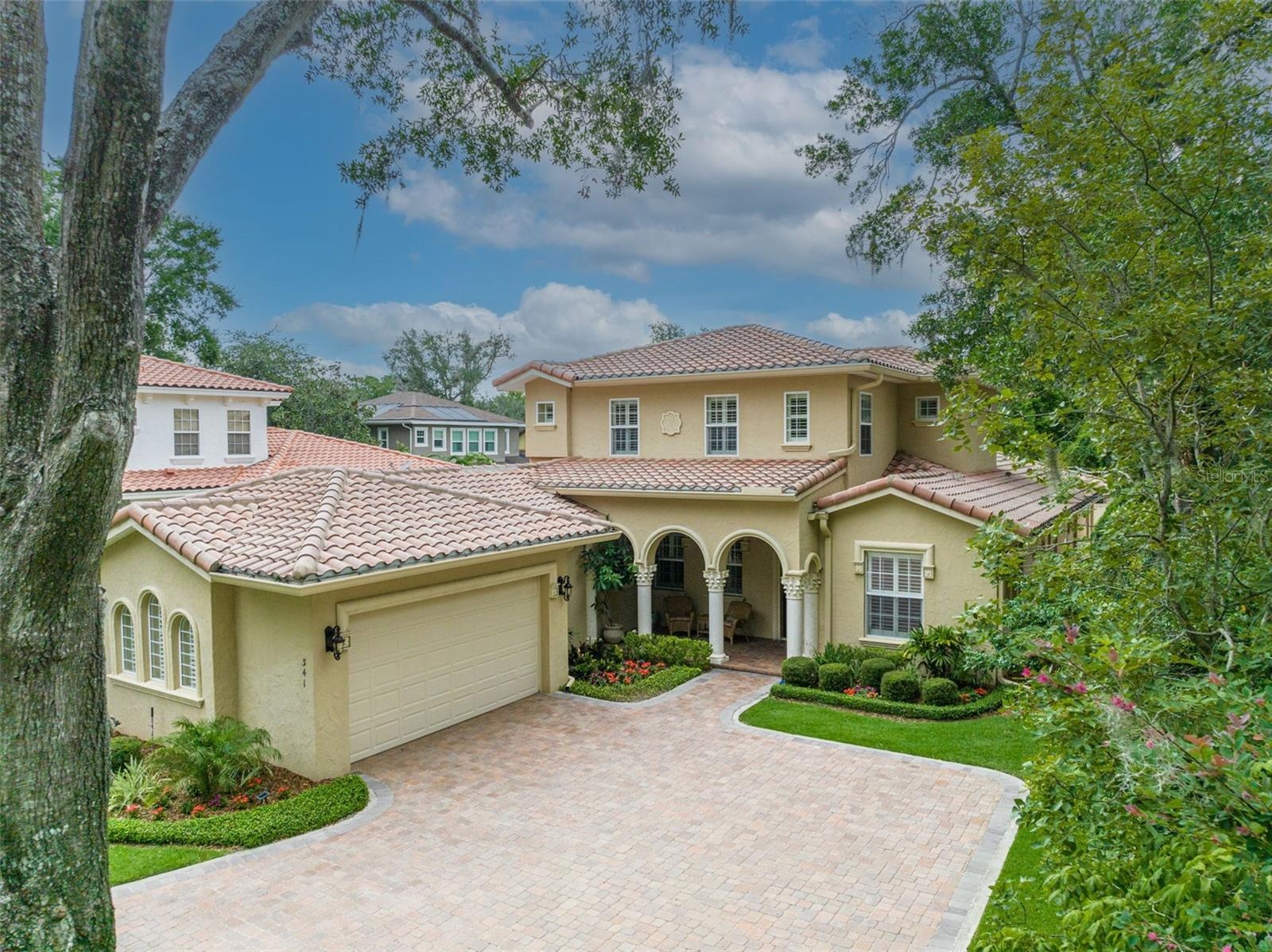 Oversized 2-car garage