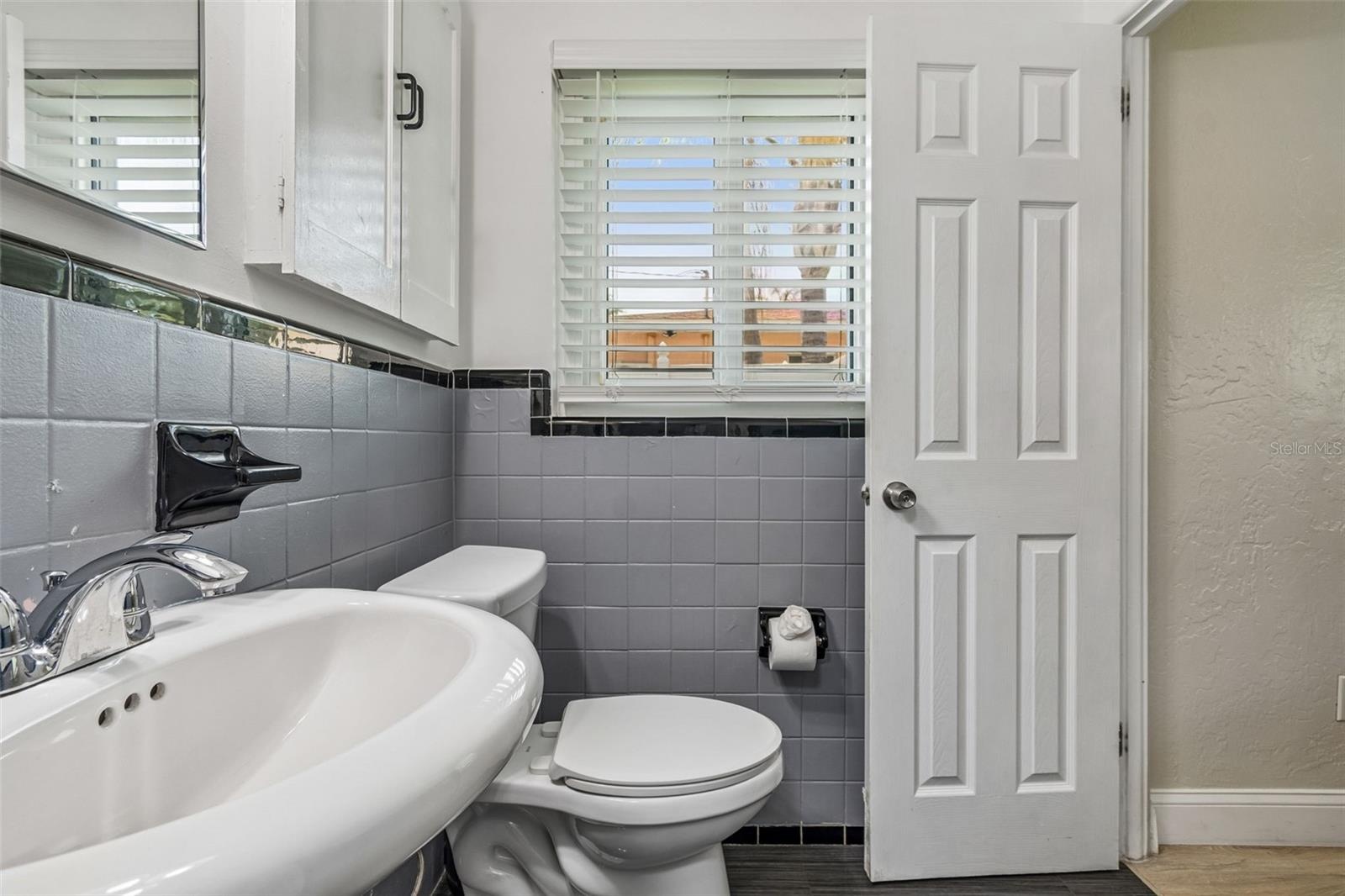 Bathroom off bedroom 3