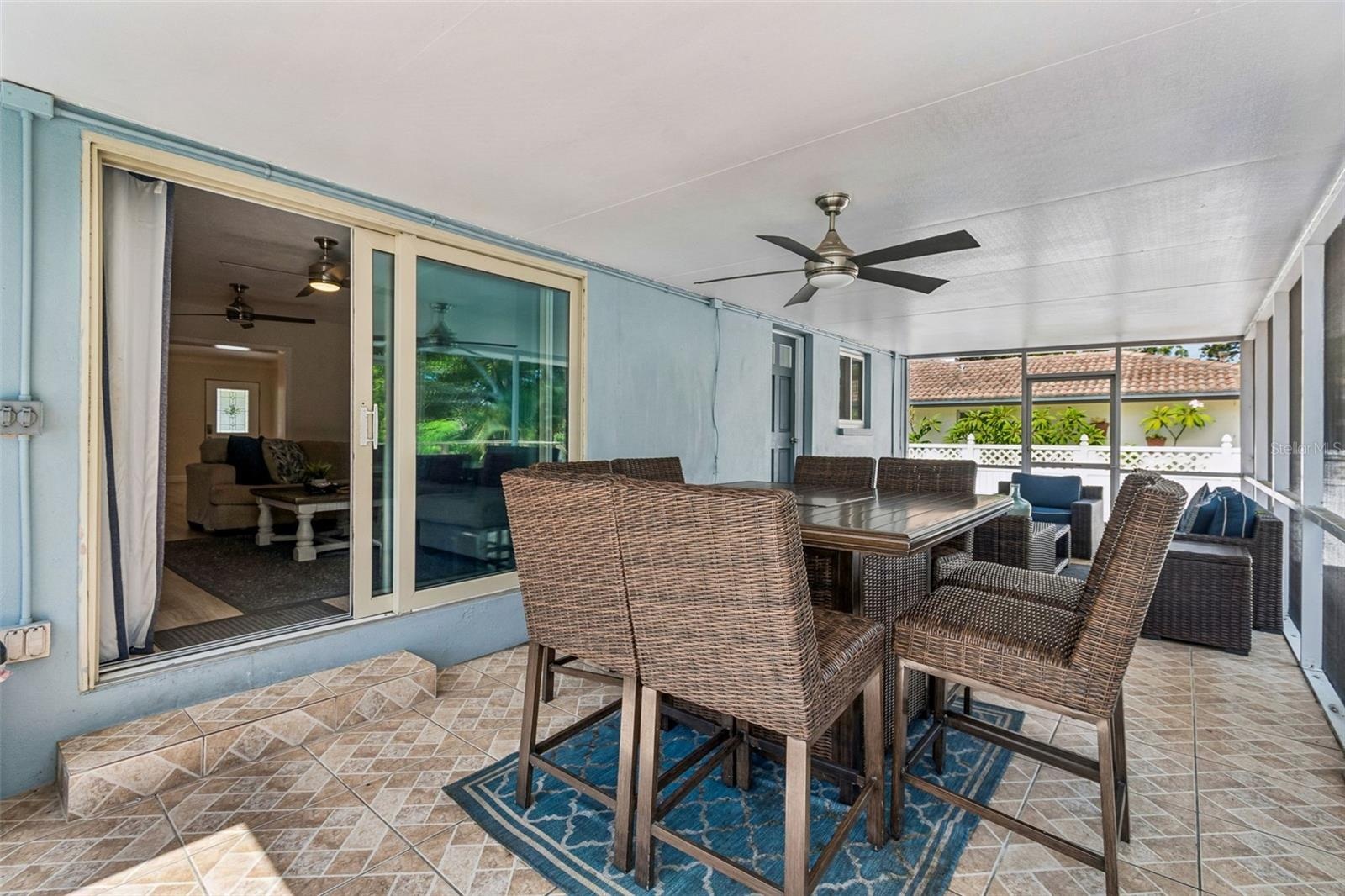 Back screened-in lanai