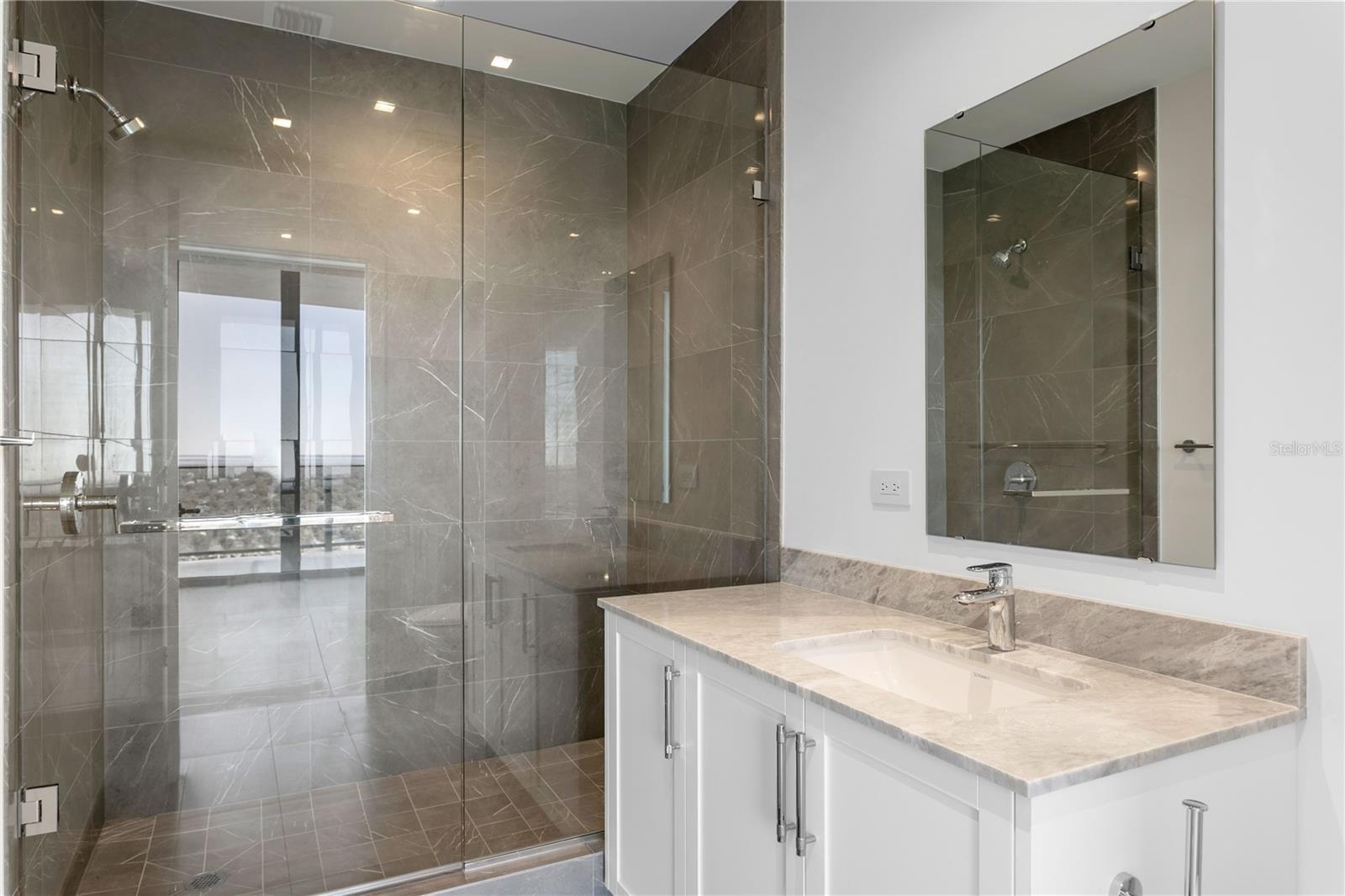 Guest Bath 3