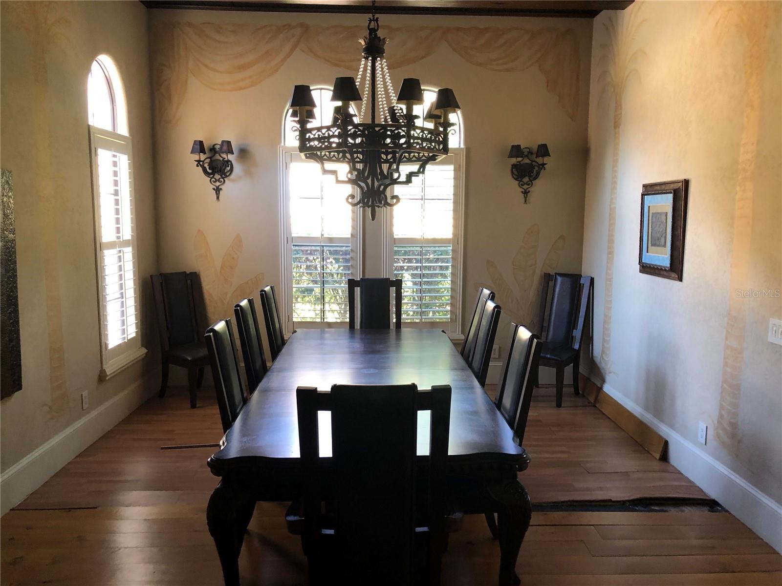 Formal dining room