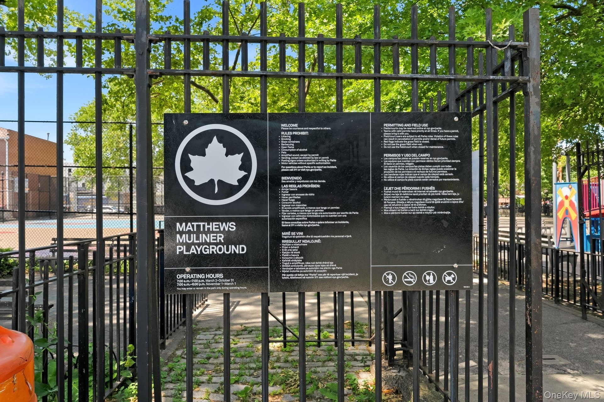 Parks, Play & Community Nearby.