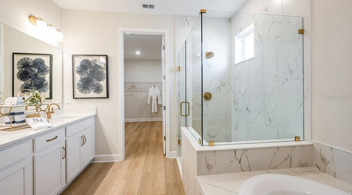 5292 Goldfinch Drive - Model Home Leaseback. Available Now for Closing.