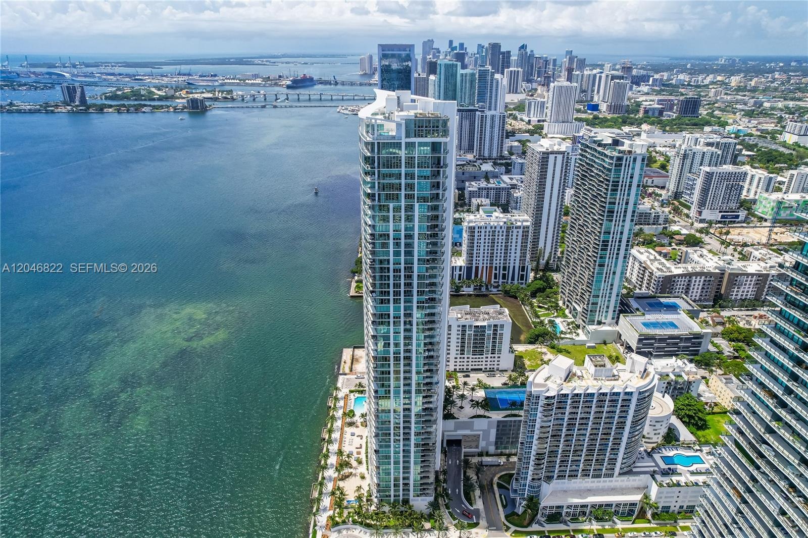 Aerial view of Biscayne Beach on the bay in Edgewater
