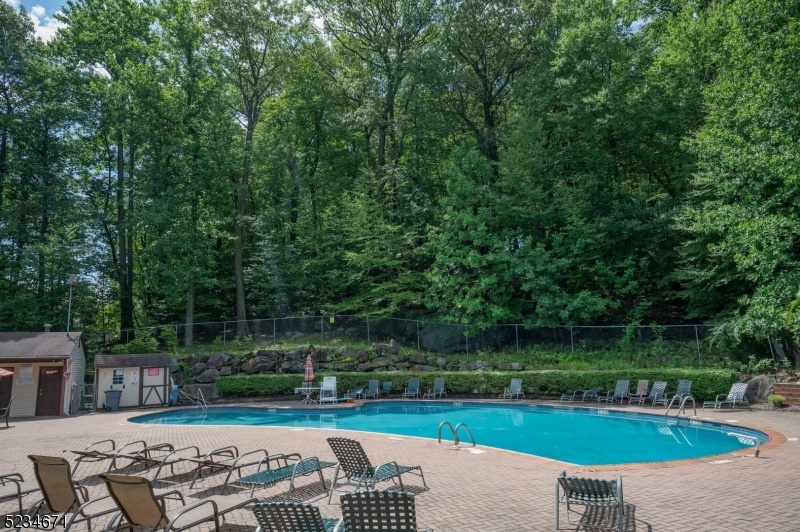 association pool