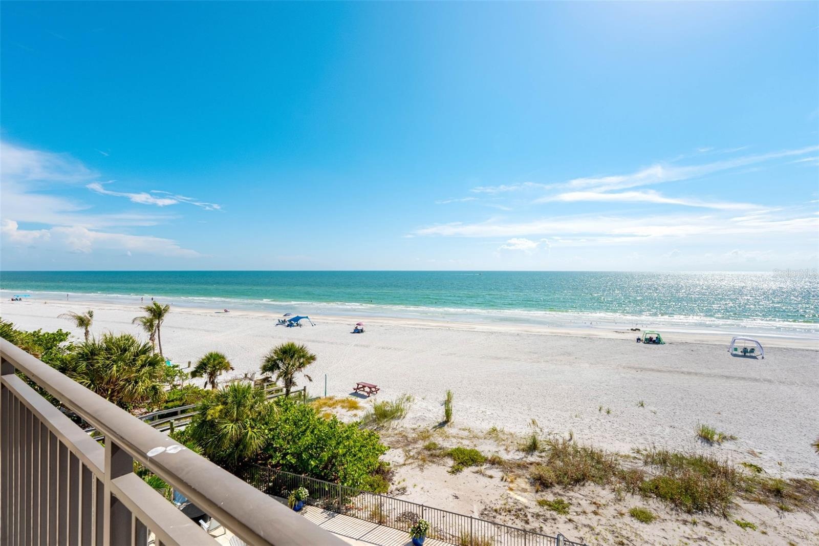 ... Long Range Water Views From Unit #403.. Indian Shores Sits Due West. Unit View Direct West - Sunsets 365 Days of The Year. Photo Scans South West.