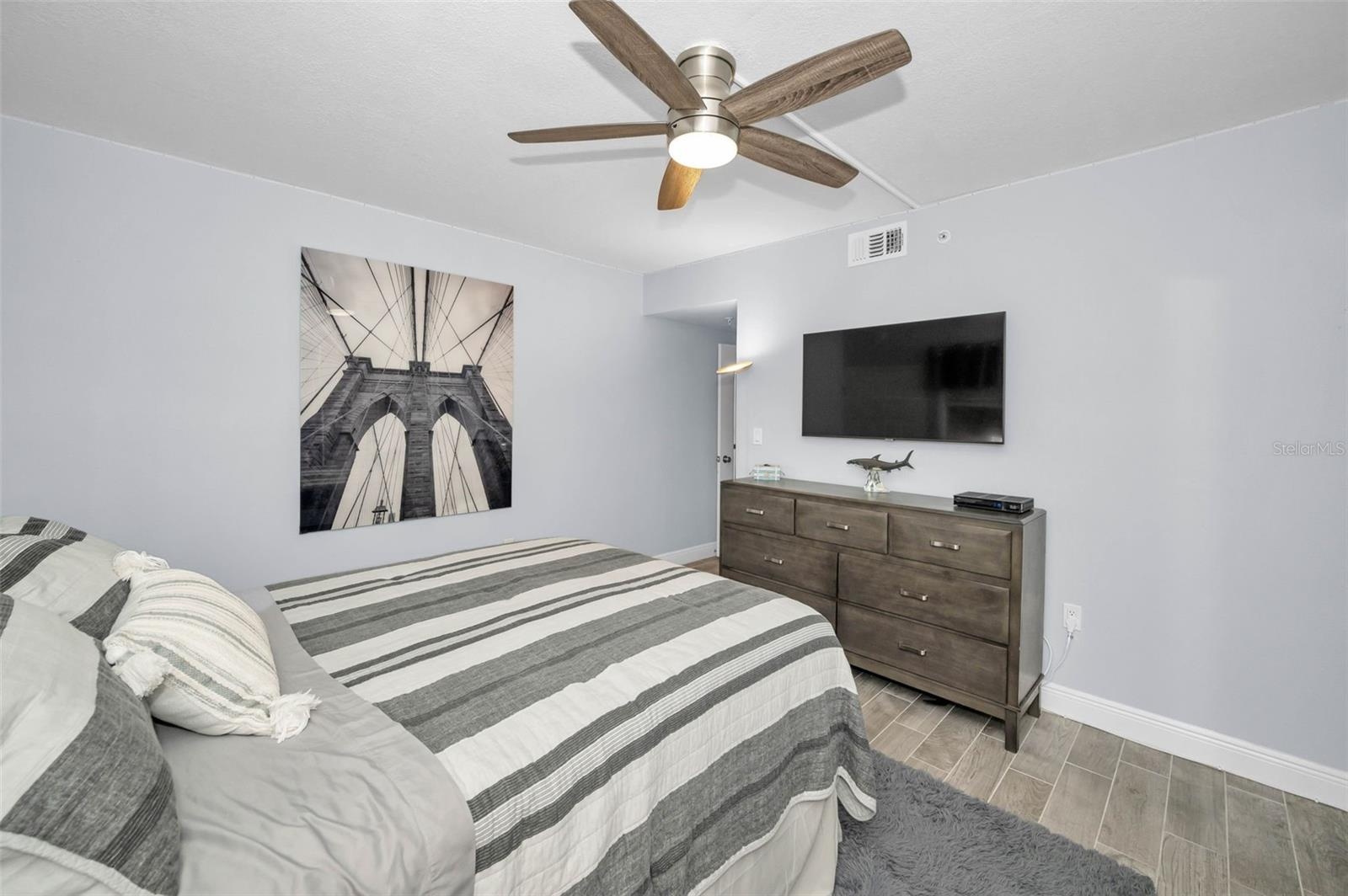 .. Main Guest Suite Photo #3.