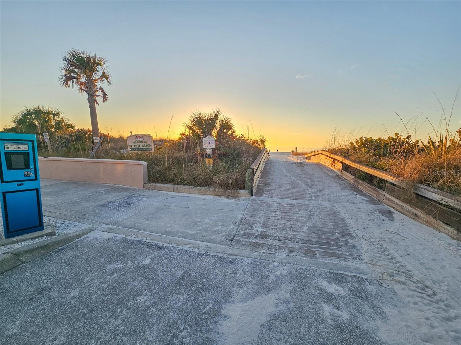 Beach Access 100ft from Property.