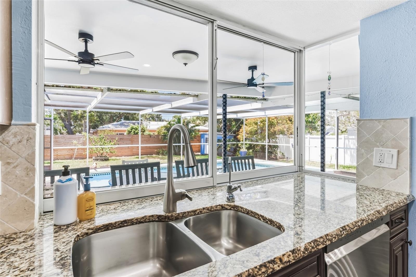 Windows open all the way - great for dining on the pool deck