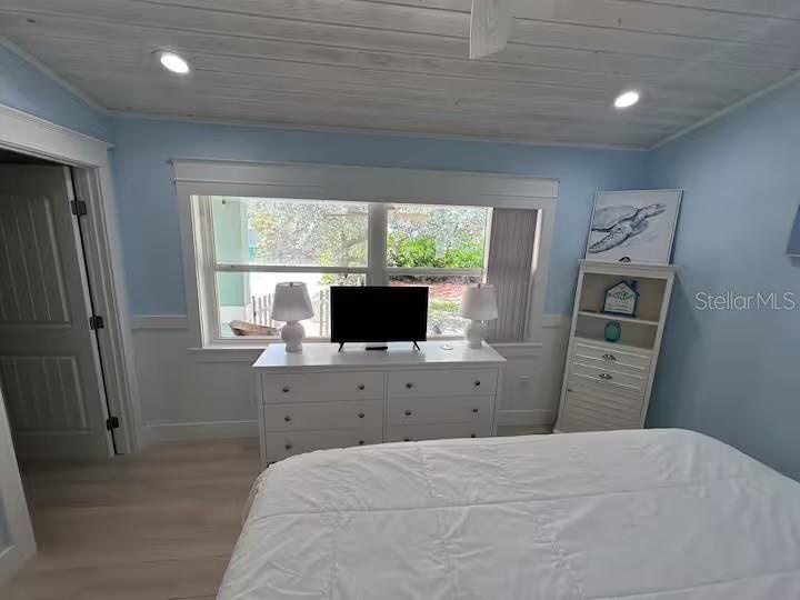 Bedroom #1