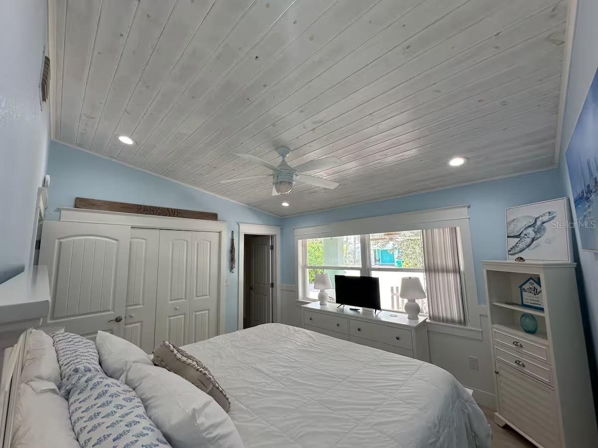 Bedroom #1