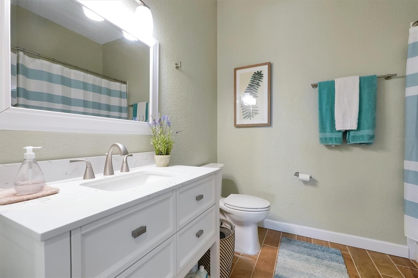 2nd bathroom