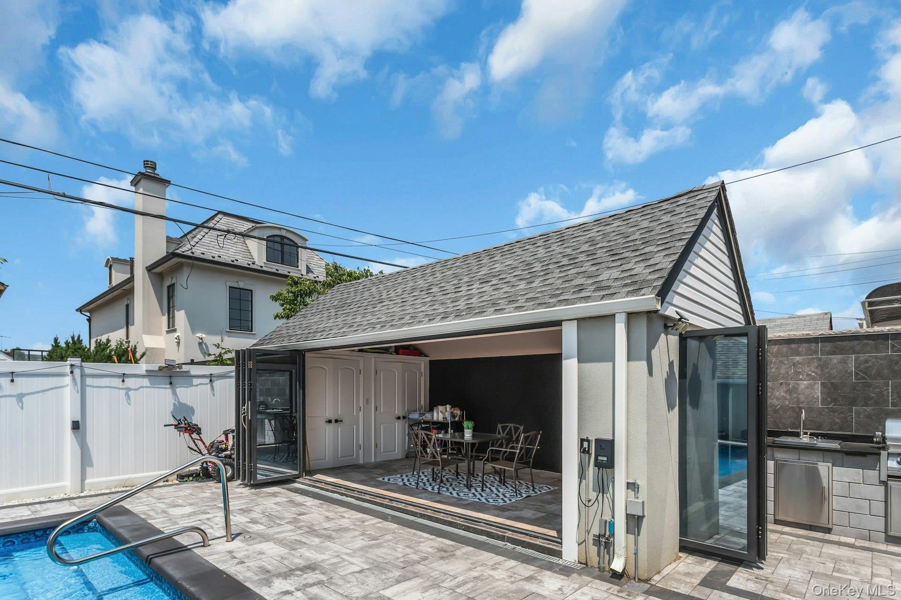 Cabana/converted garage