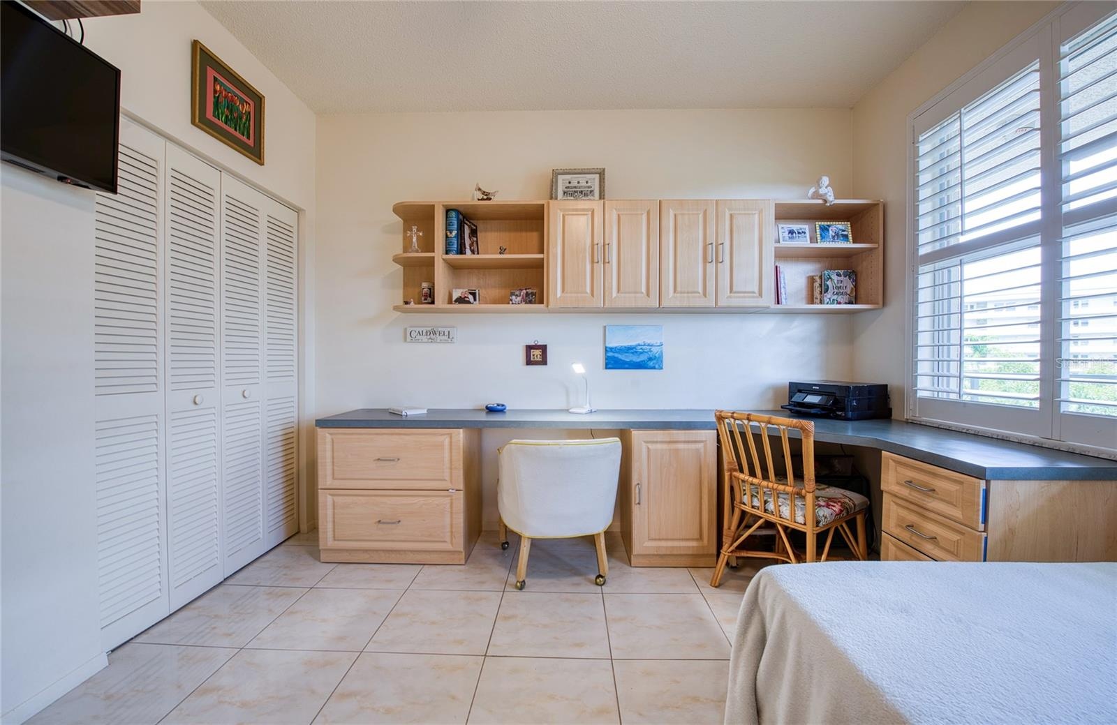 Office/Second bedroom