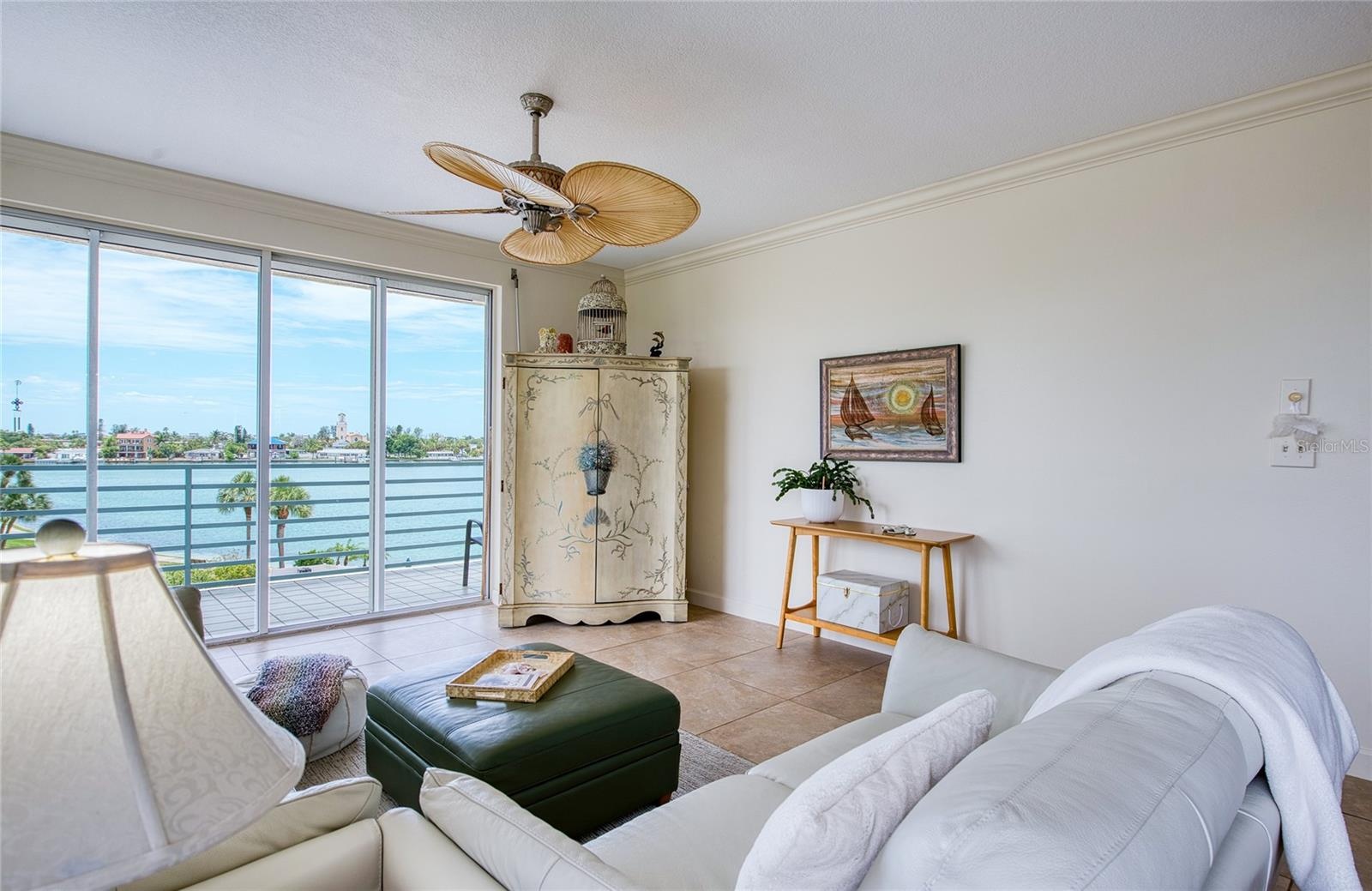 Living Room with view