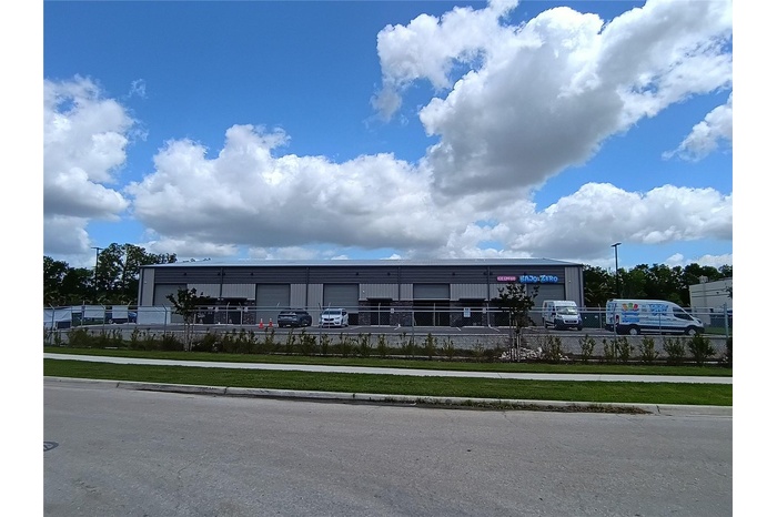 Plant City Warehouse For Sale