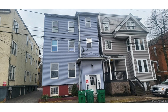 Four Family Bldg