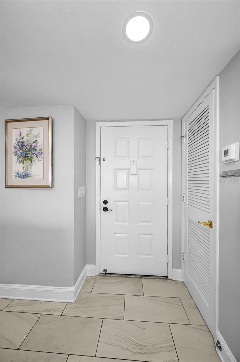Foyer entry