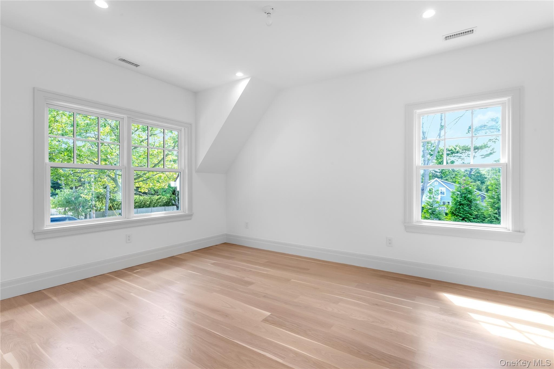 2nd Floor Guest Bedroom