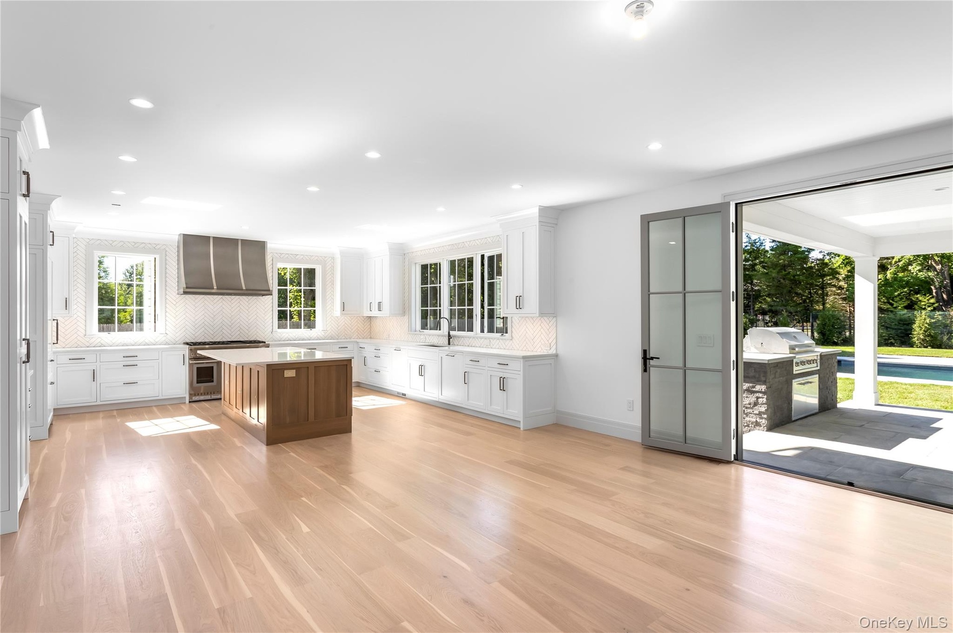 Open Chef's Kitchen & Dining Area