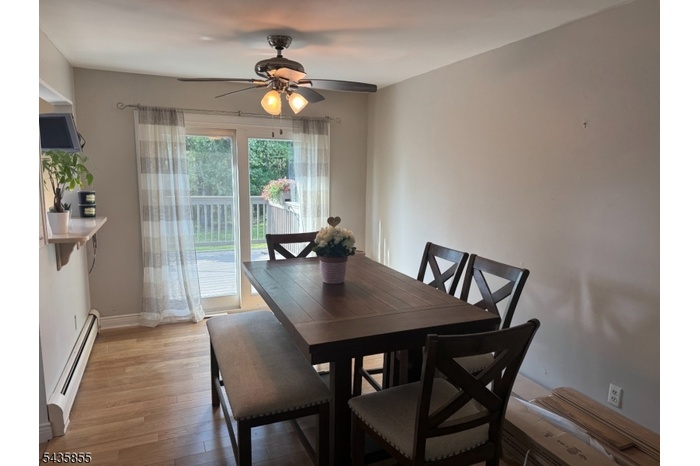 Dining Rm