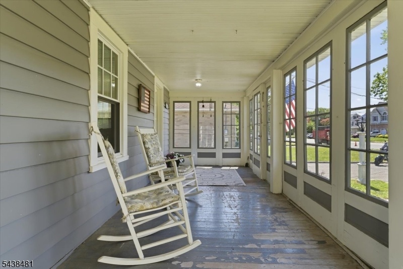 Wraparound Front Porch