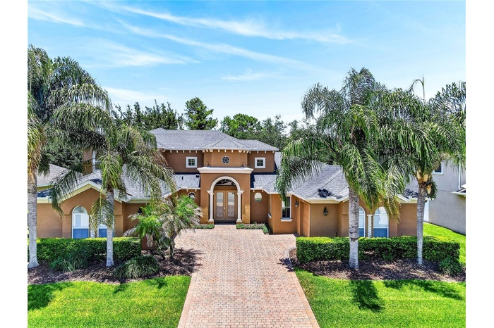 Beautiful, Inviting, & Well-Maintained!