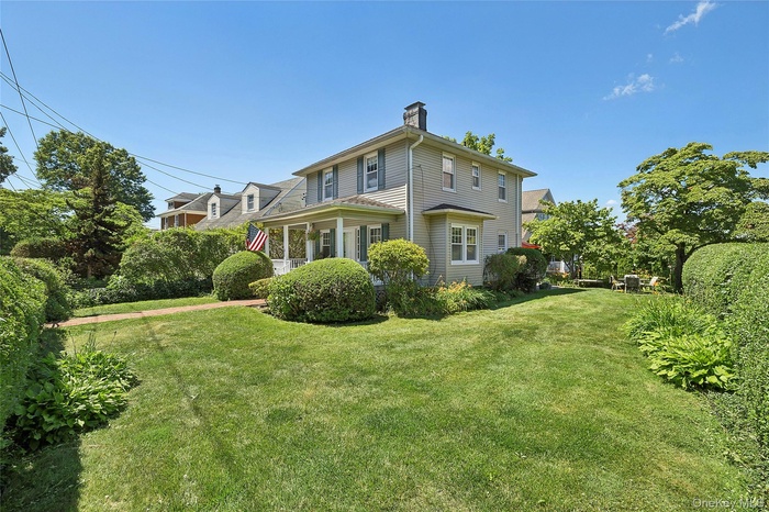 Fully fenced property with spacious front and side yard