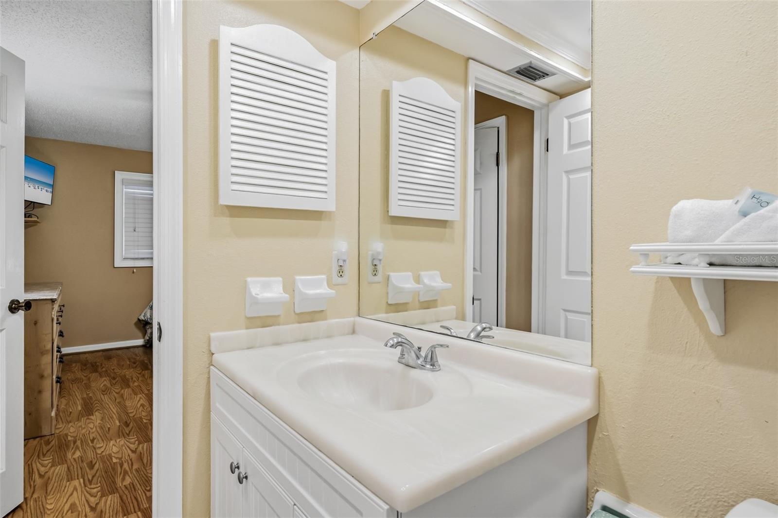 Full bath