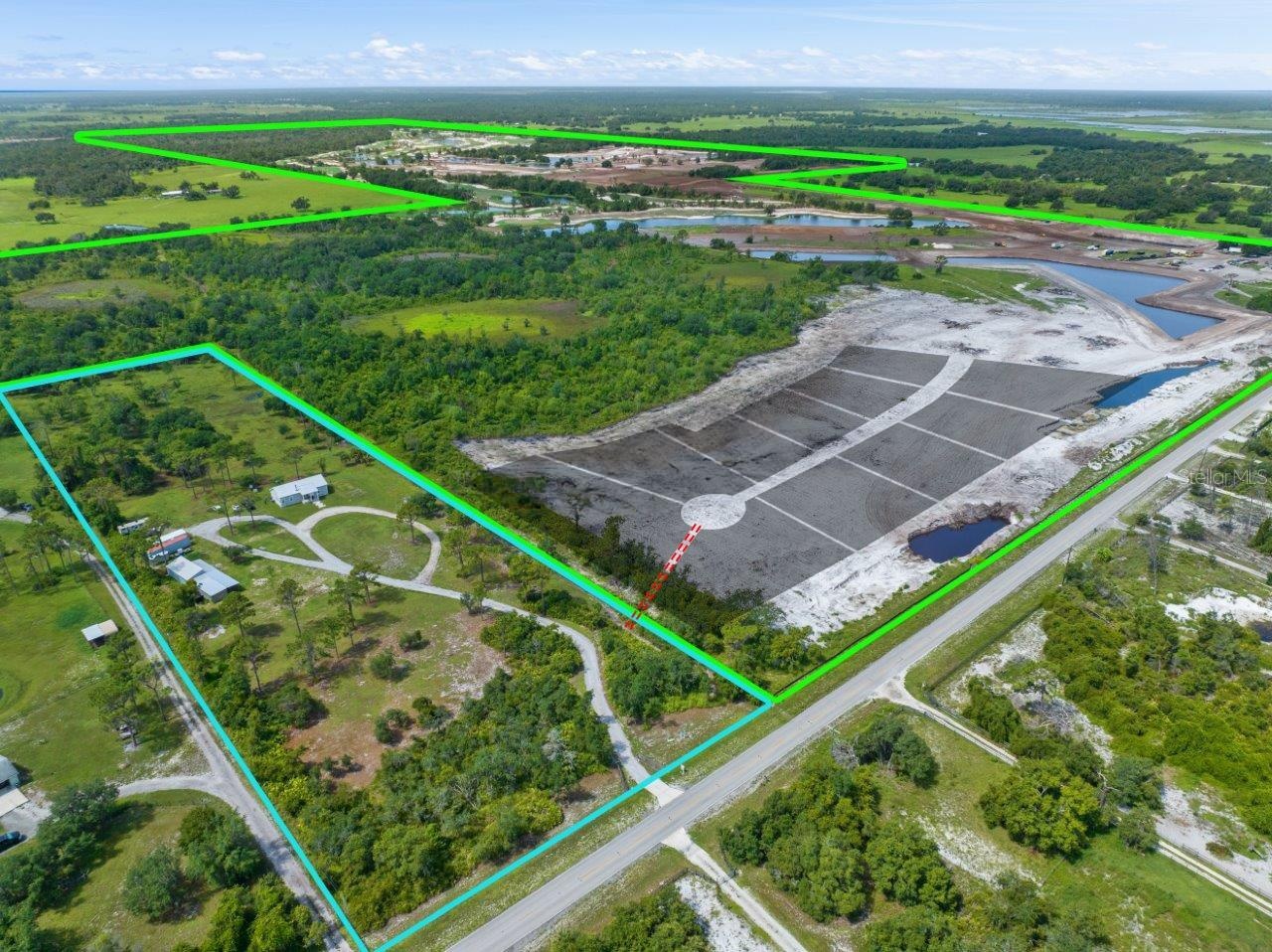 Overview of the property showing the listing highlighted in Bue while Soleta is highlighted in green. The Grey shadows show the estimated lots being c