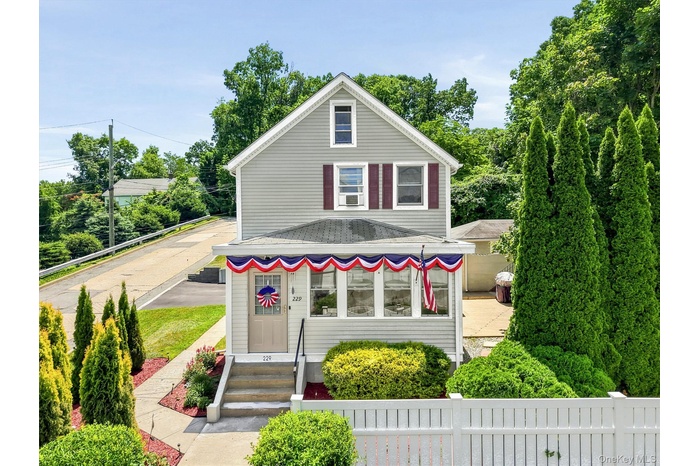 Welcome to 229 Tate Avenue!