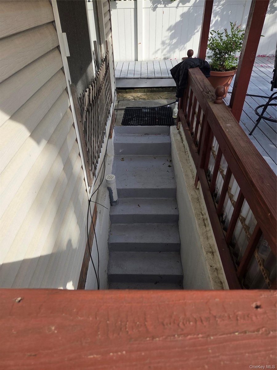 Separate Entrance to Guest Room