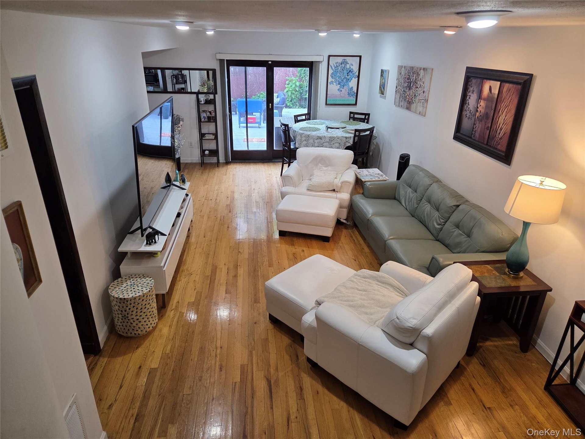 Living room with access to the deck.