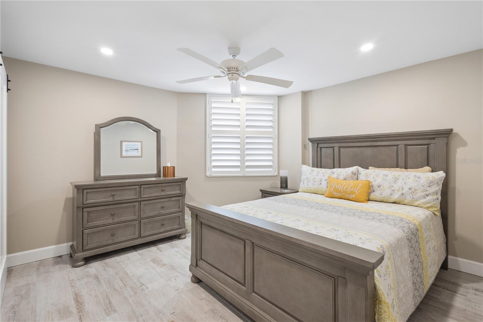Guest bedroom