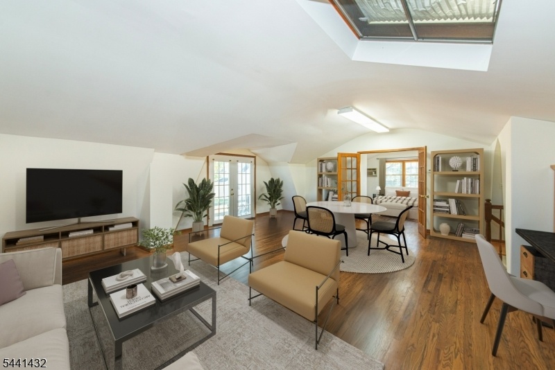 Living Room/In-Law Suite