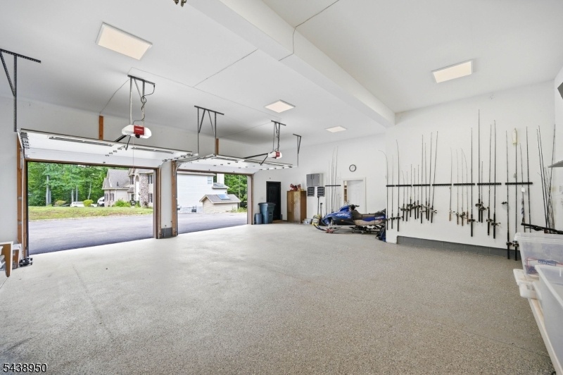 2 Car Garage