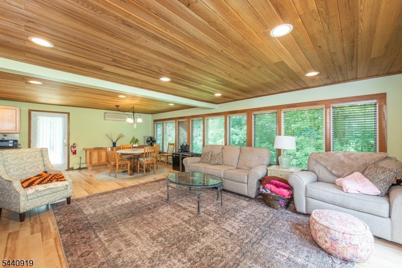 Open Living area/recess lights