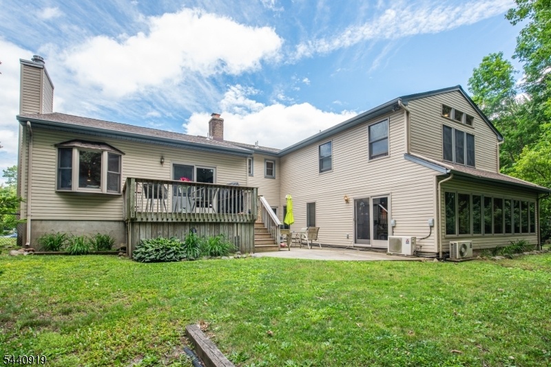 BACK of HOME/DECK